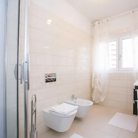Apartment La Perla Del Ticino 11 *