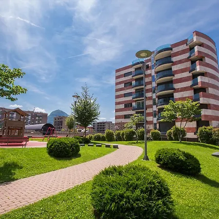 Apartment La Perla Del Ticino 11